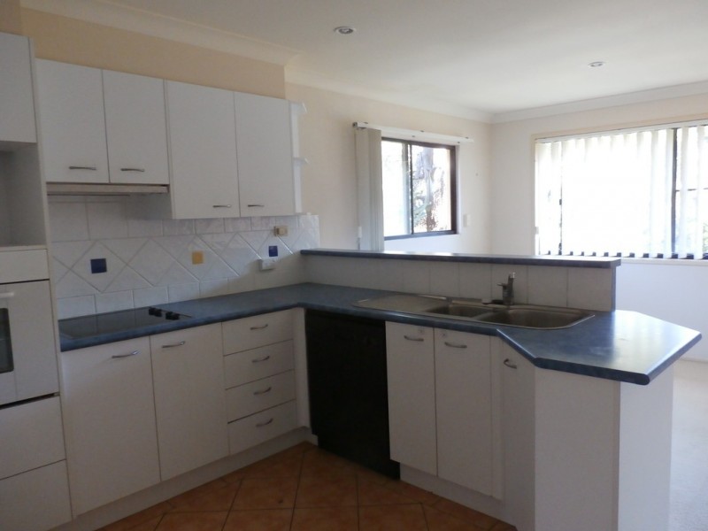 Moore Park Beach QLD 4670