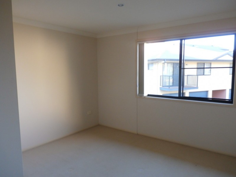 Moore Park Beach QLD 4670