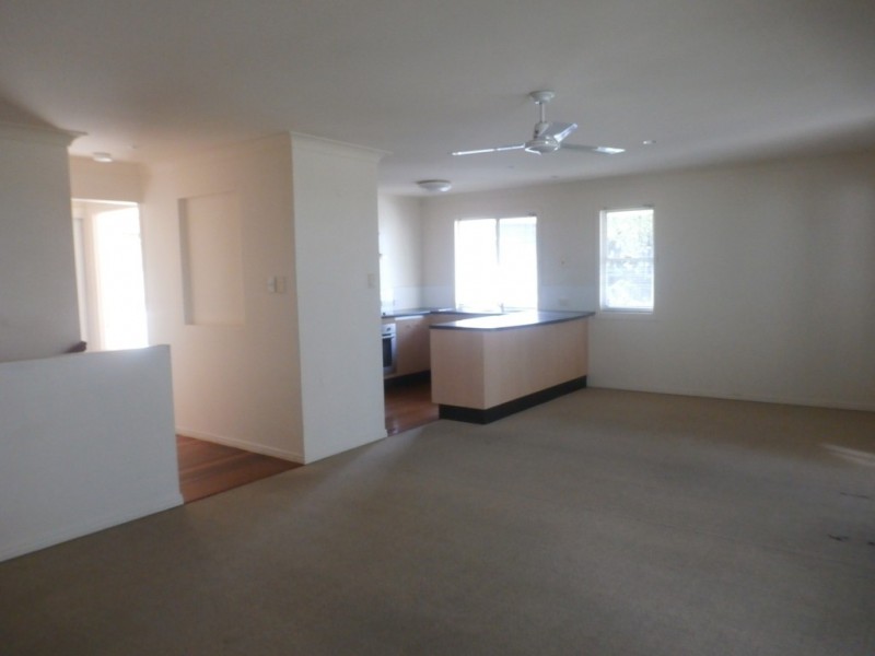 Moore Park Beach QLD 4670