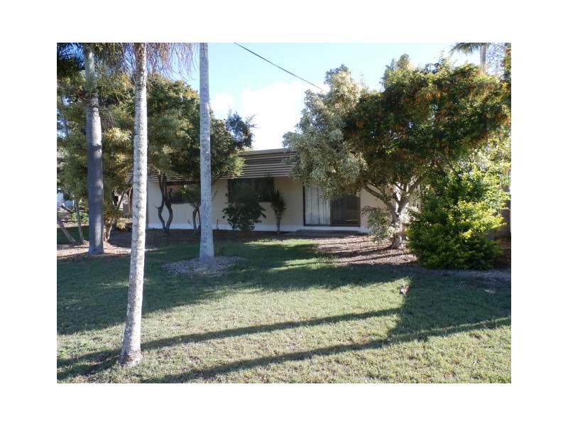 20 Kindt, Moore Park Beach QLD 4670