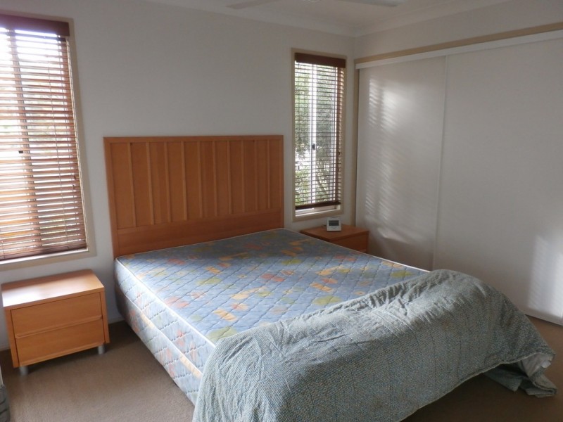 2 75 Sylvan, Moore Park Beach QLD 4670