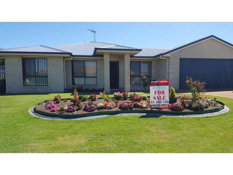 16 Toppers Drive, Coral Cove QLD 4670