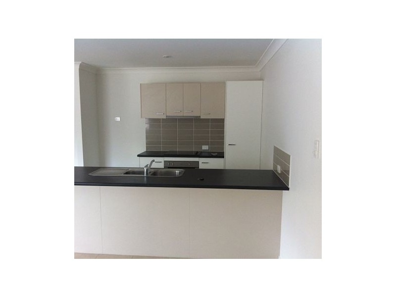 3 Monarch Avenue, Moore Park Beach QLD 4670