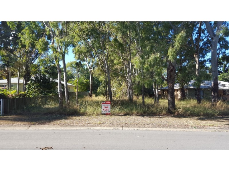 43 Lagoon Drive, Moore Park Beach QLD 4670