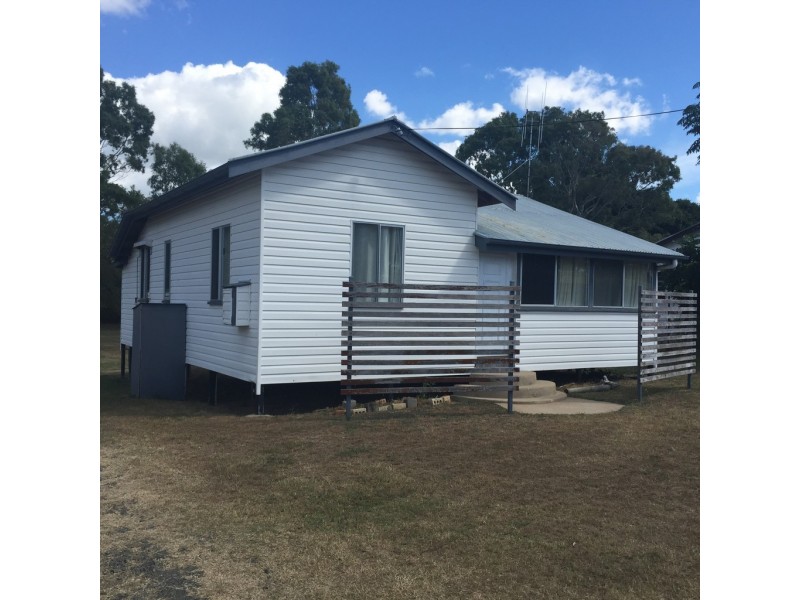 Moore Park Beach QLD 4670