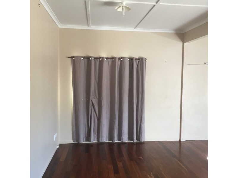 Moore Park Beach QLD 4670