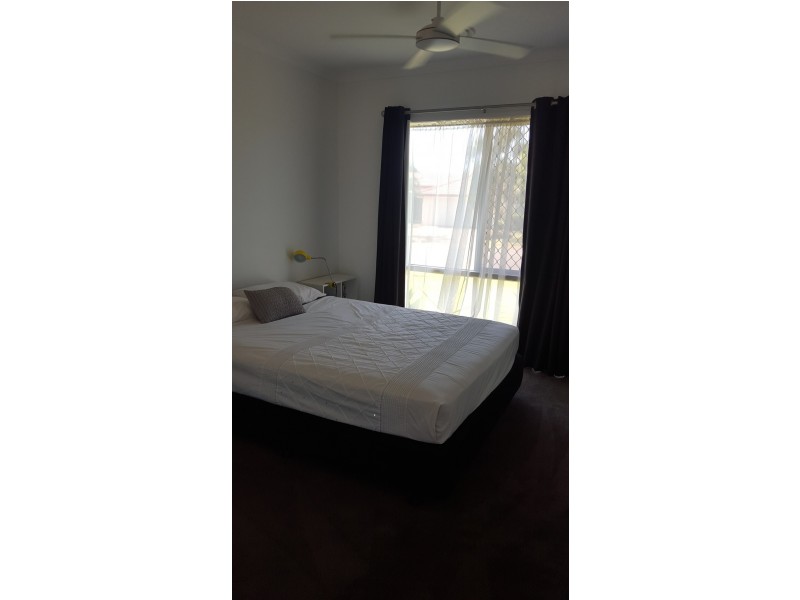 13 Back Hill Place, Coral Cove QLD 4670