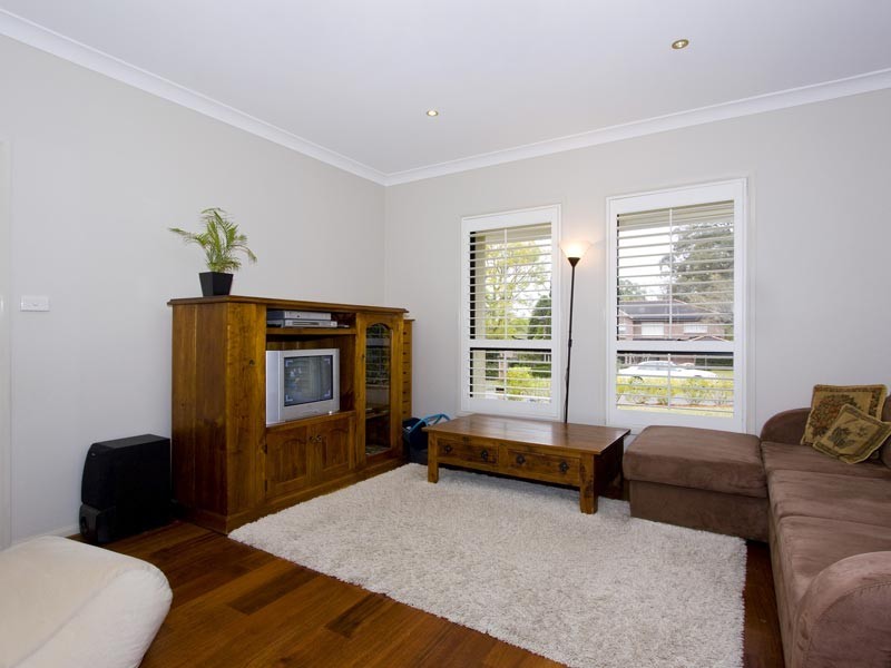 10B Adams Avenue, Turramurra NSW 2074