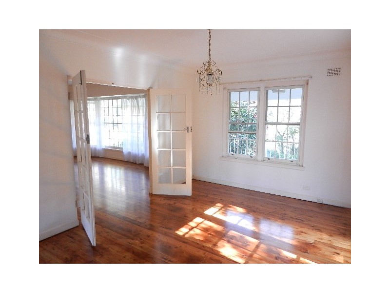 5 Heydon Avenue, Warrawee NSW 2074
