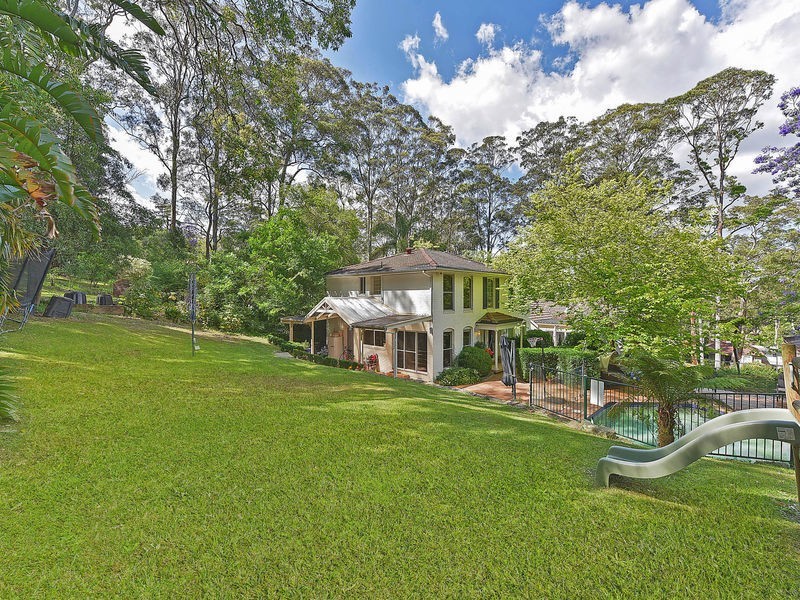 25 Terrigal Avenue, Turramurra NSW 2074