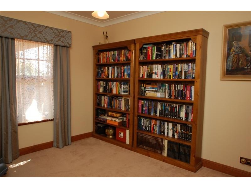 50 Coachwood Drive, Aberfoyle Park SA 5159