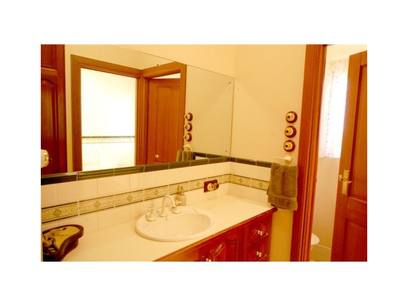 50 Coachwood Drive, Aberfoyle Park SA 5159