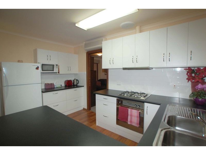 2 Jersey Road, Happy Valley SA 5159