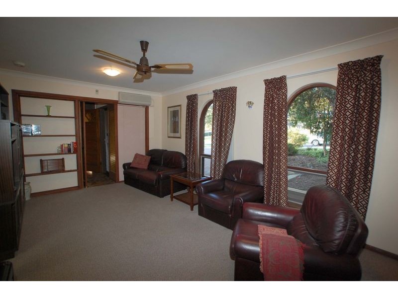 2 Jersey Road, Happy Valley SA 5159