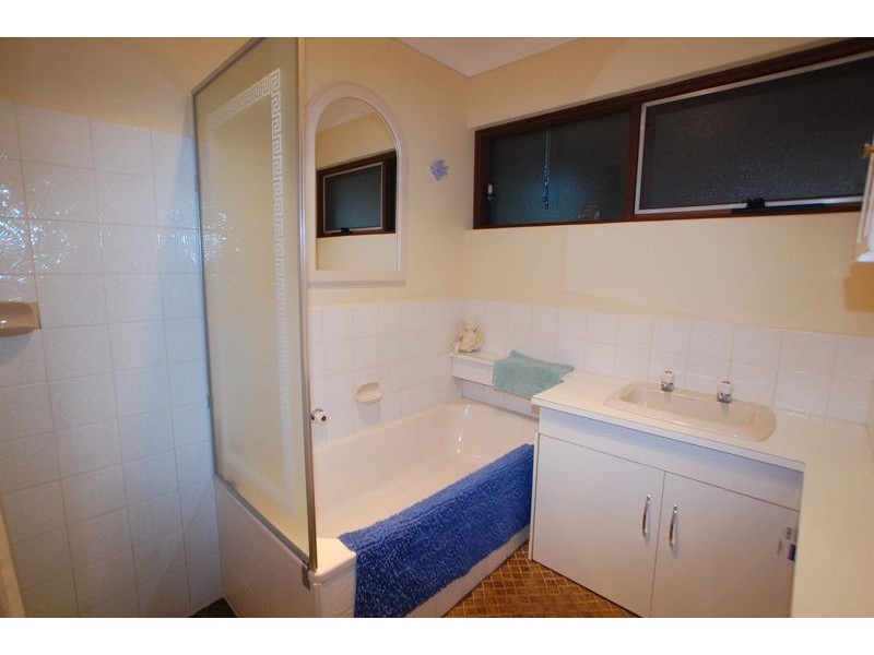 2 Jersey Road, Happy Valley SA 5159