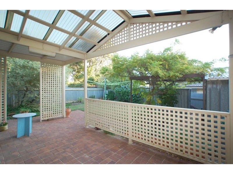 2 Jersey Road, Happy Valley SA 5159