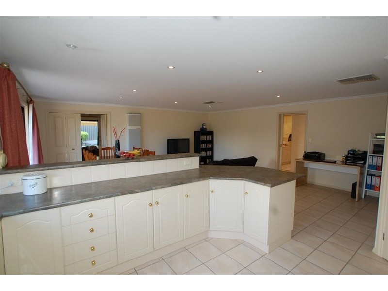 21 Lincoln Avenue, Warradale SA 5046