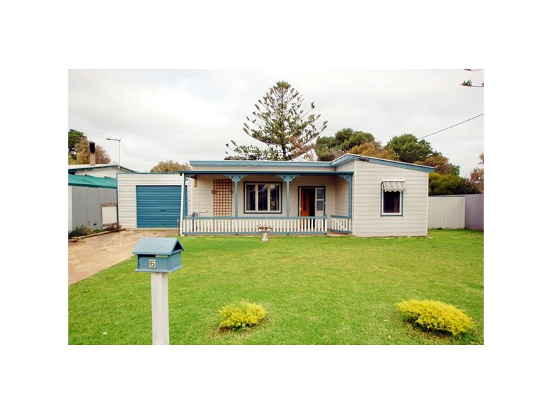 6 Gordon Street, Aldinga Beach SA 5173