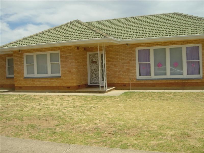 15 Nickels Avenue, Park Holme SA 5043