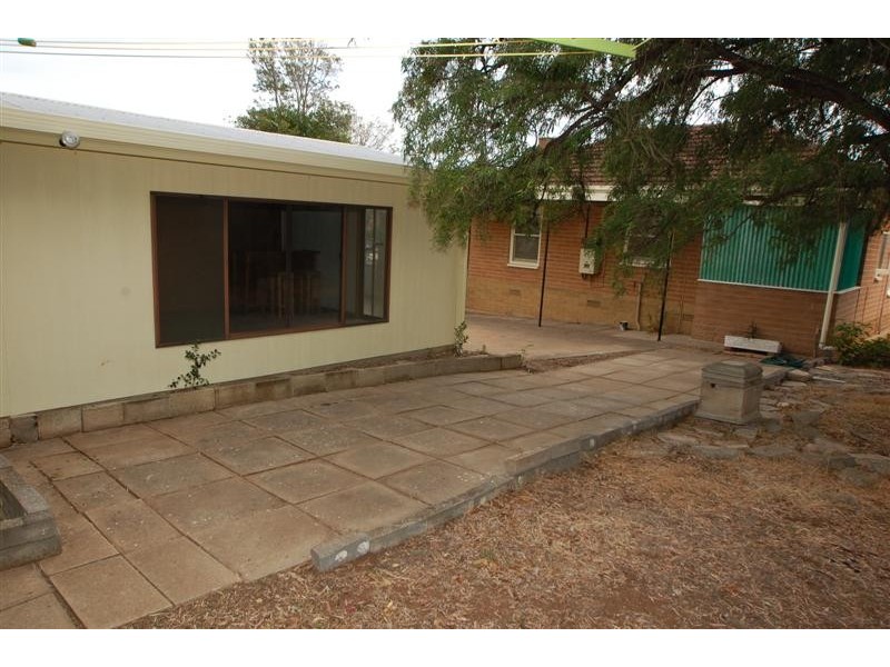 1 Lomond Avenue, Seacombe Heights SA 5047