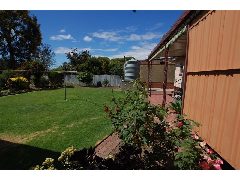 304 Oaklands Road, Park Holme SA 5043