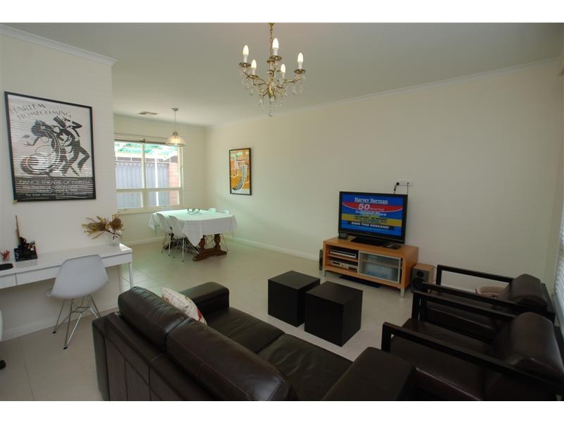 4 Betty Street, Marion SA 5043