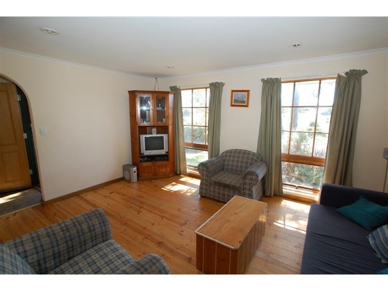 13 Warawee Place, Hallett Cove SA 5158