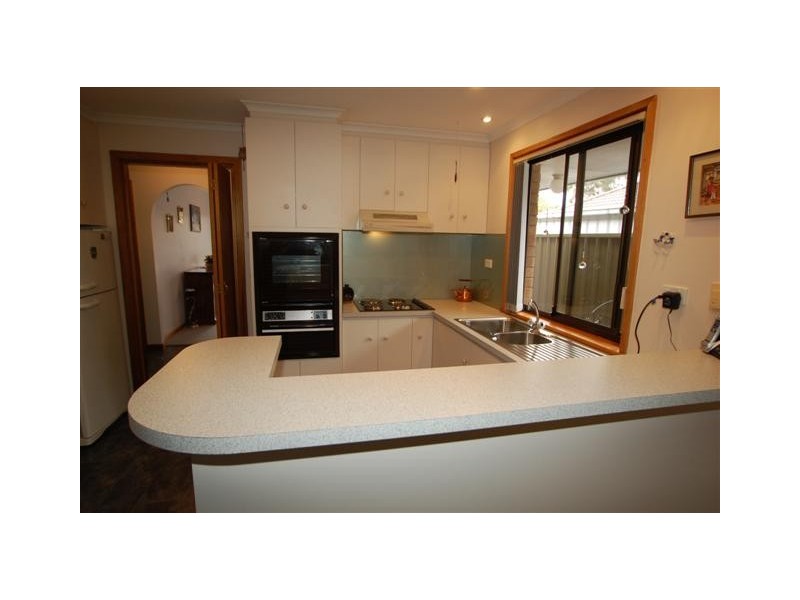 10 Barossa Way, Woodcroft SA 5162