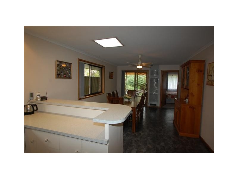 10 Barossa Way, Woodcroft SA 5162