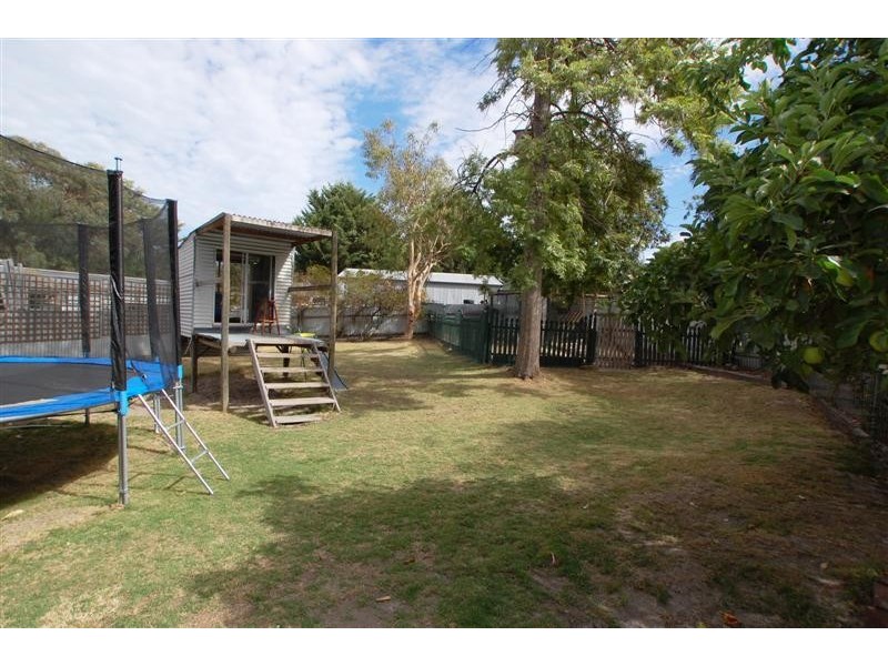 77 Sunnymeade Drive, Aberfoyle Park SA 5159