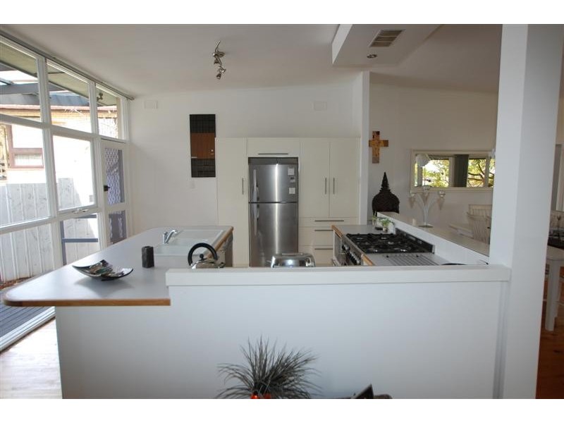 33 Braeside Avenue, Seacombe Heights SA 5047