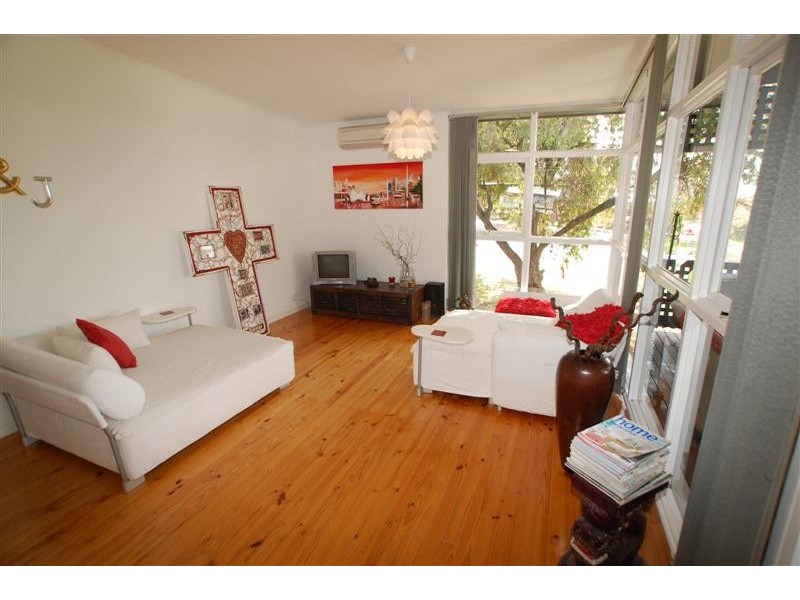 33 Braeside Avenue, Seacombe Heights SA 5047