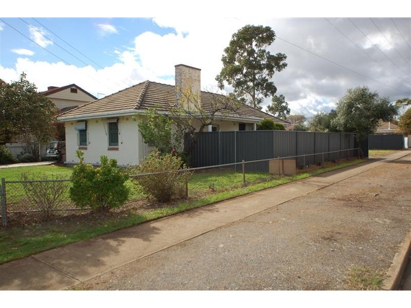 11 Finchley Street, Clovelly Park SA 5042