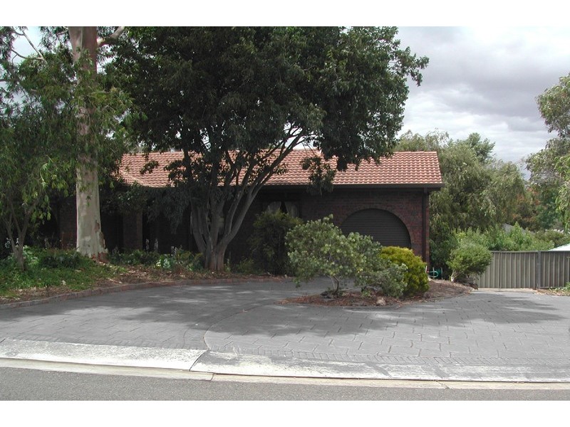10 Windemere Place, O’halloran Hill SA 5158
