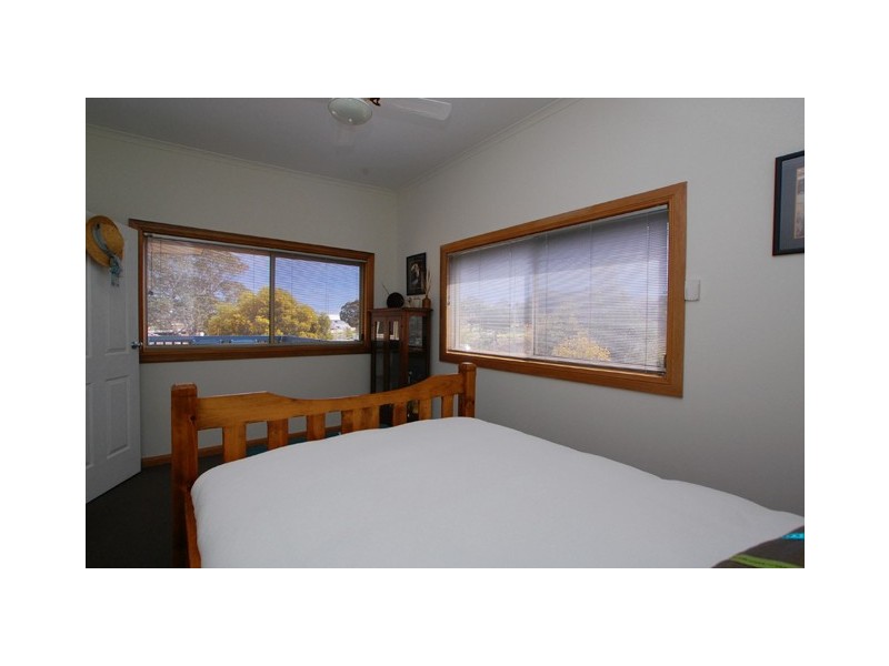 2 Moar Street, Port Noarlunga SA 5167