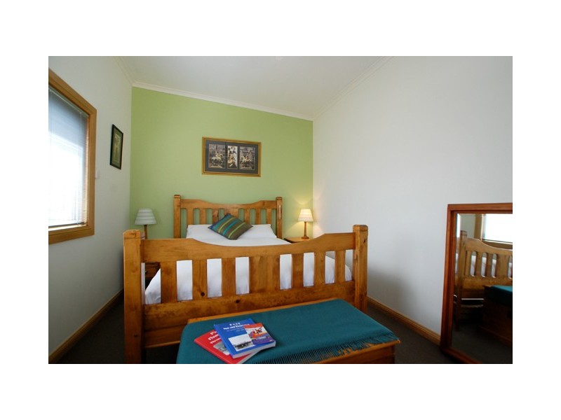 2 Moar Street, Port Noarlunga SA 5167