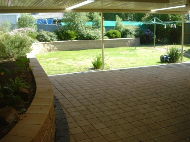 31 Garnet Crescent, Flagstaff Hill SA 5159