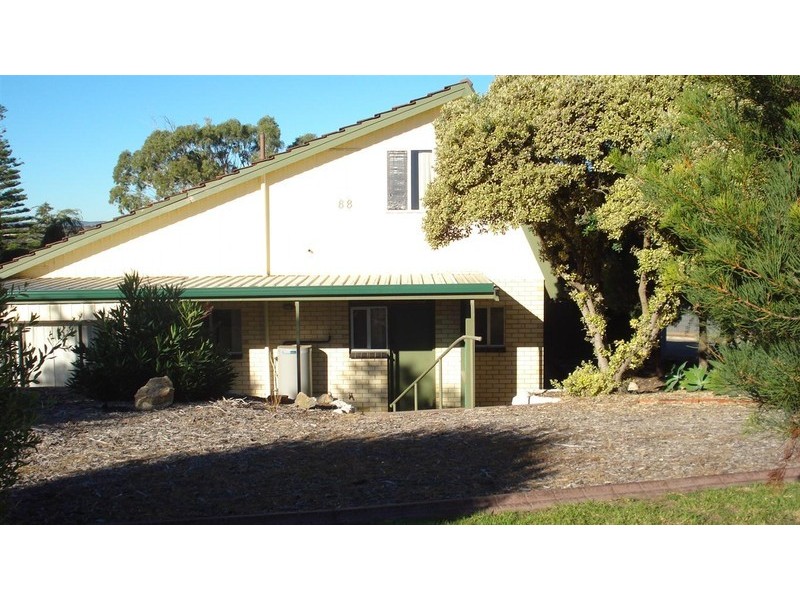 88 Second Avenue, Moana SA 5169