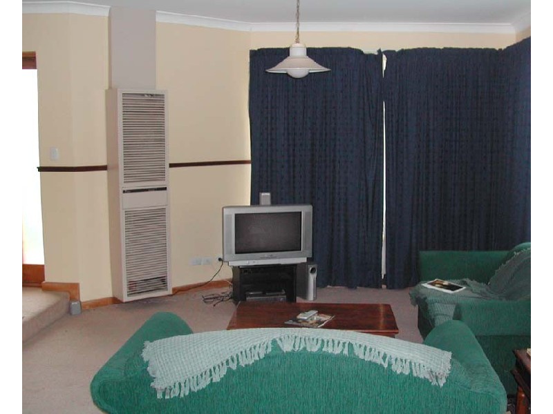 2a Larkdale Avenue, Marion SA 5043