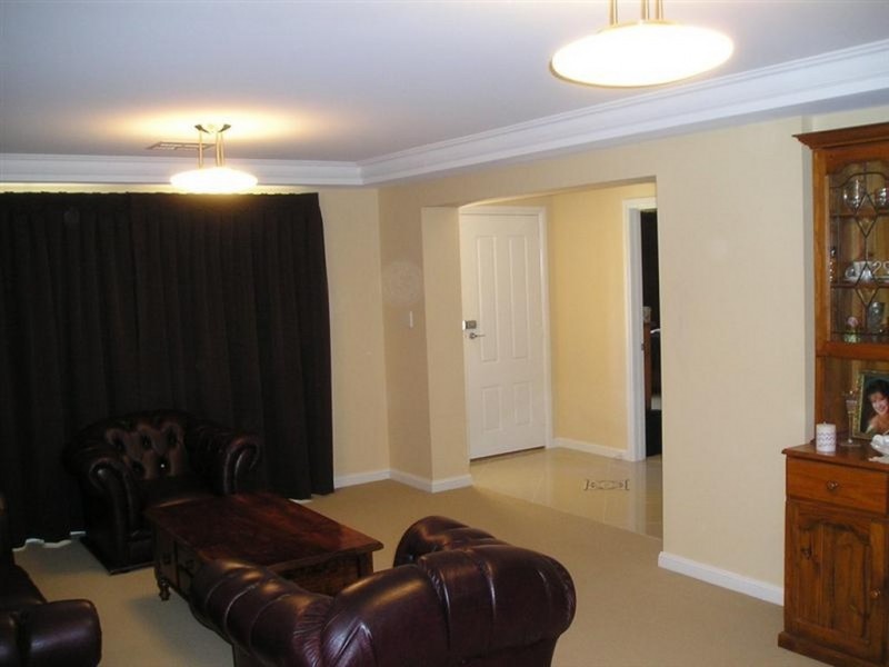 36 Daveys Road, Flagstaff Hill SA 5159