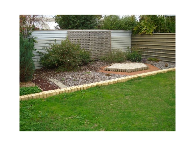 49 Warri Parri Drive, Flagstaff Hill SA 5159