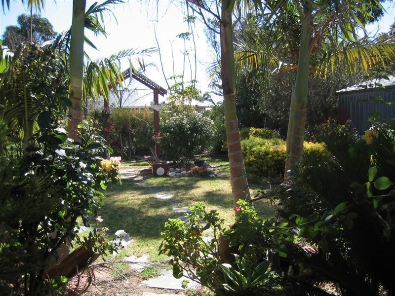 2 Hamilton Road, Aldinga Beach SA 5173