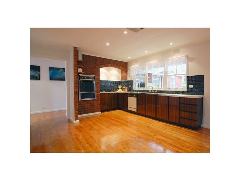 18 Glencoe Road, Reynella East SA 5161