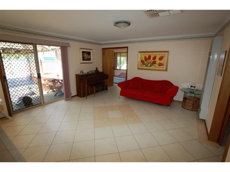 31 Baltimore Avenue, Morphett Vale SA 5162