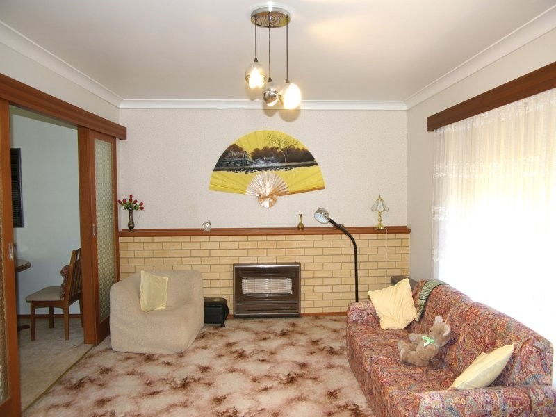 407 Wright Road, Valley View SA 5093