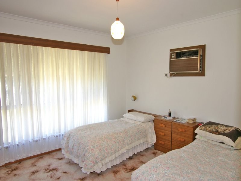 407 Wright Road, Valley View SA 5093
