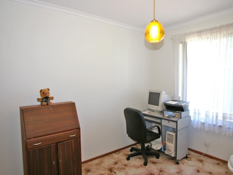 407 Wright Road, Valley View SA 5093