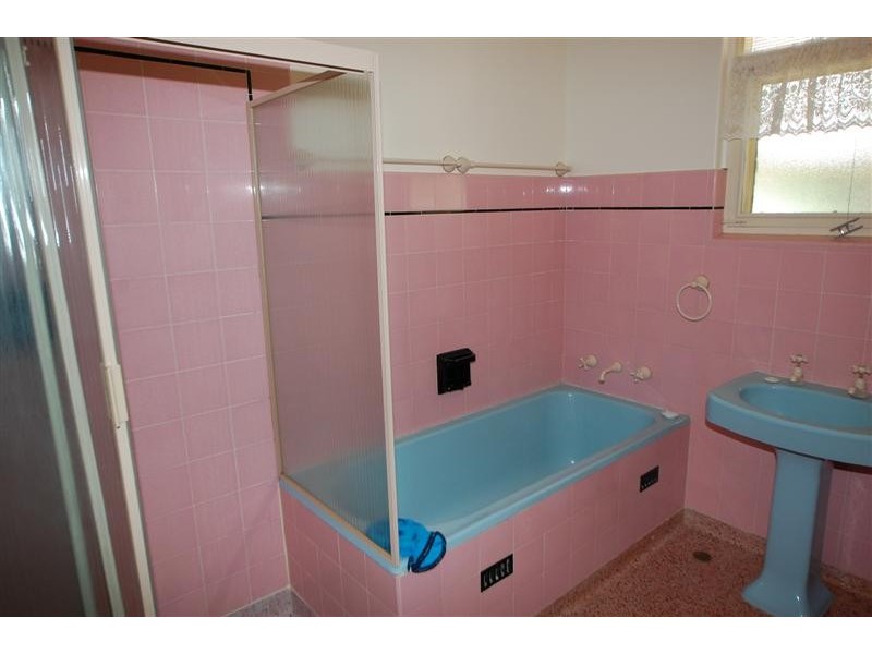 3 Riverside Drive, Bedford Park SA 5042