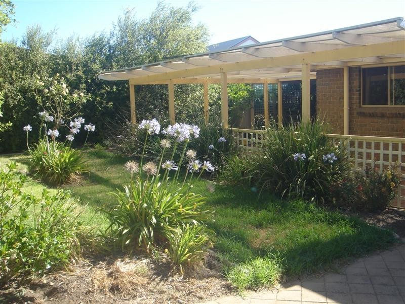 4 Burgoyne Drive, Old Reynella SA 5161