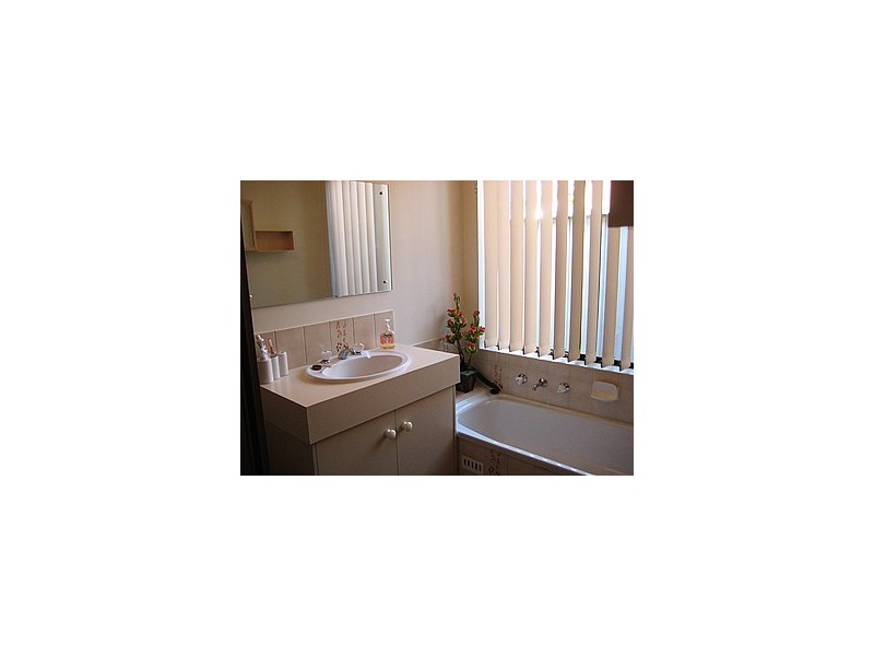 26 Woodswallow Drive, Happy Valley SA 5159